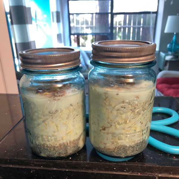 Easy, Healthy No-Cook Overnight Oats