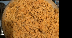 Quick Curry Pasta with Ground Beef and Pineapple