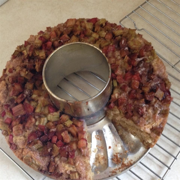 Sour Cream Rhubarb Coffee Cake