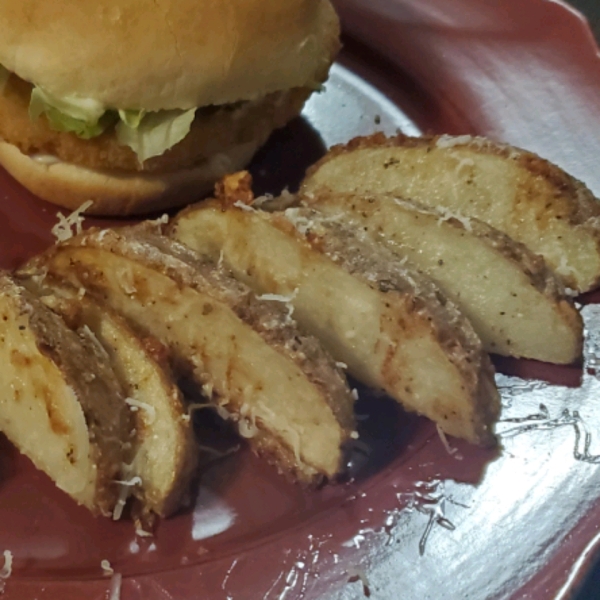 Oven-Fresh Seasoned Potato Wedges