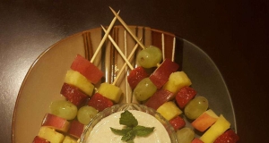 Fruit Skewers with Apple Cinnamon Dipping Sauce