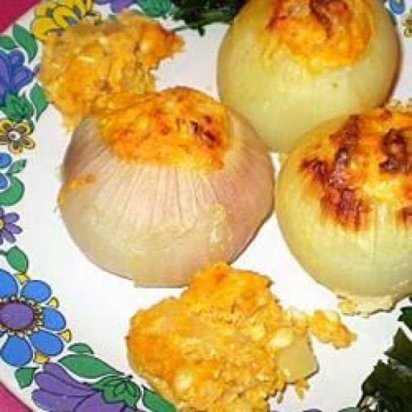 Peter's Baked Stuffed Onions