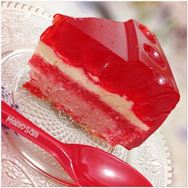 Ruby's Strawberry Jell-O® Flan Cake