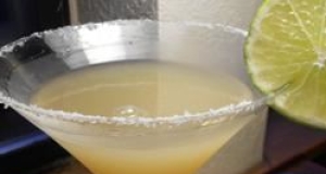Key Lime Pie Cocktail