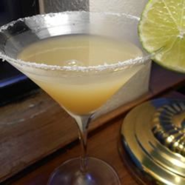 Key Lime Pie Cocktail
