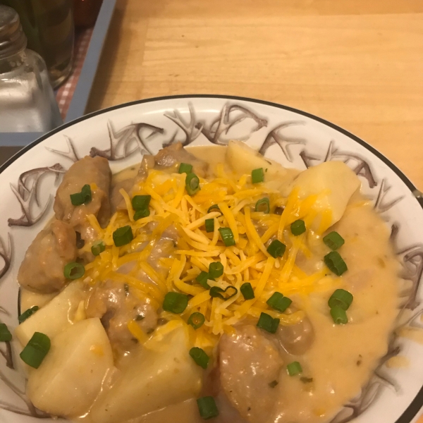 Cheesy Brat Stew for the Slow Cooker