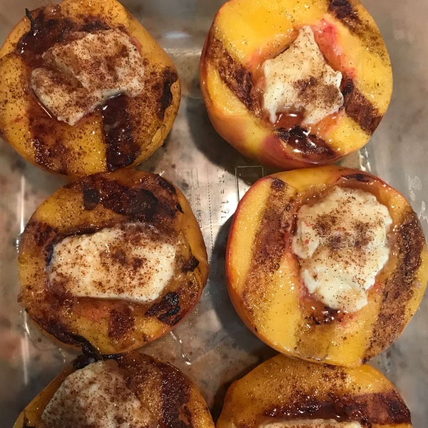 Grilled Peaches and Cream