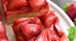 Strawberry Shortbread Bars