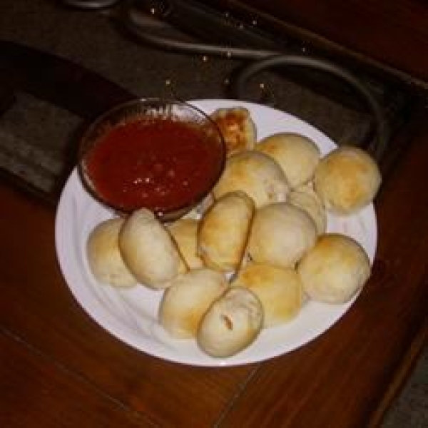 Mozzarella Puffs