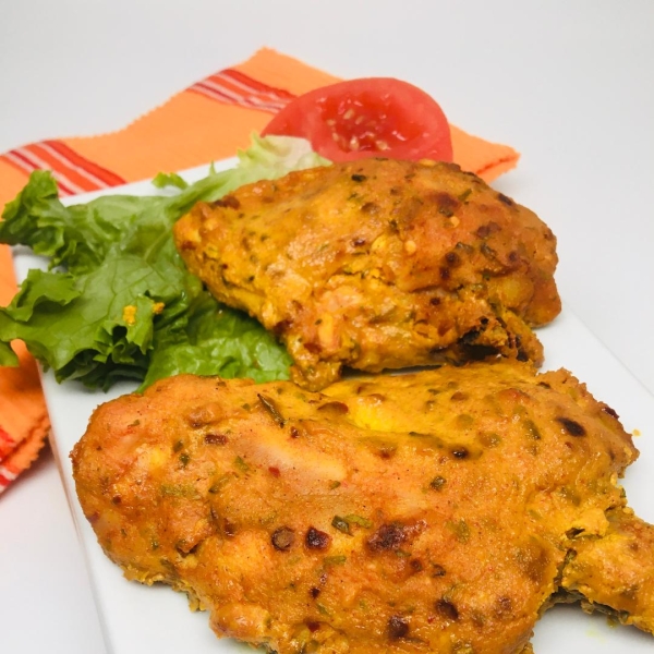 Azeri Yogurt-Marinated Chicken Thighs