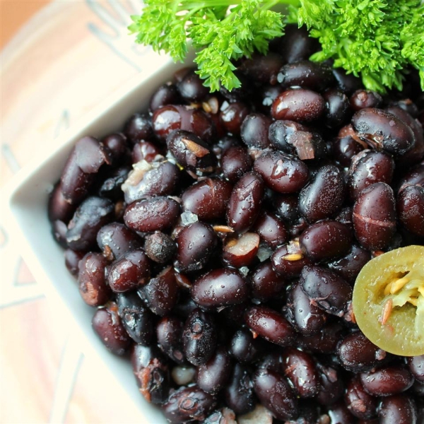 Feijao Na Pressao (Brazilian Black Beans in the Pressure Cooker)