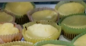 Keto Cheesecake Cupcakes
