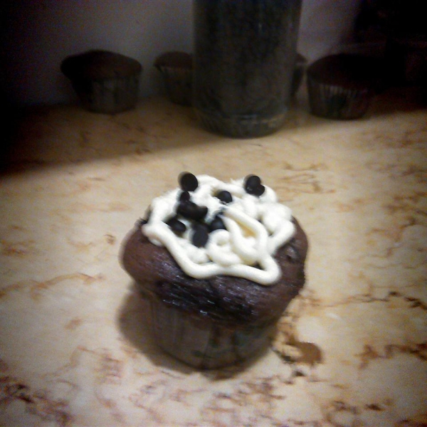 Cream Filled Chocolate Cupcakes