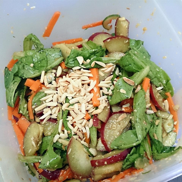 Emily's Strawberry Balsamic Salad