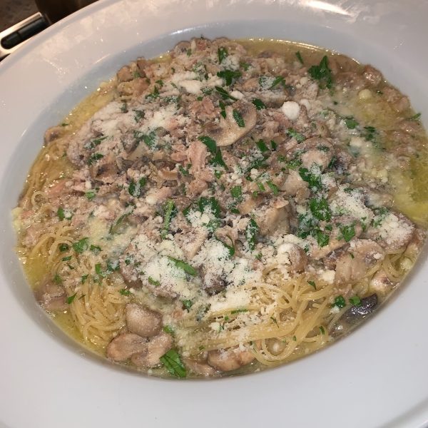 Clam Sauce with Linguine