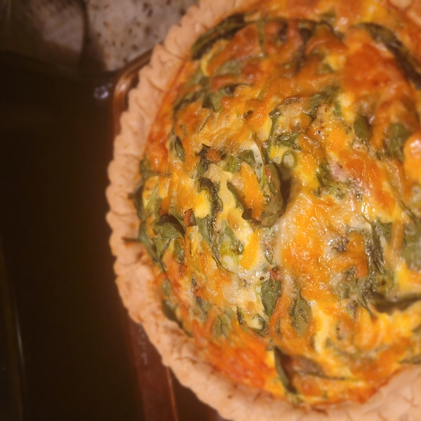 Creamy Ham and Cheese Quiche