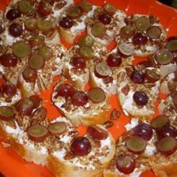 Nutty Goat Cheese Bites