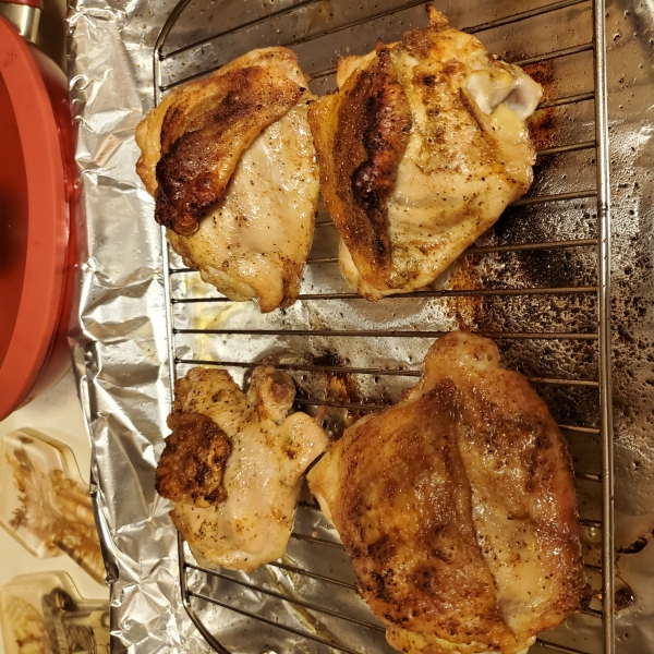 Super Easy Roasted Chicken Thighs