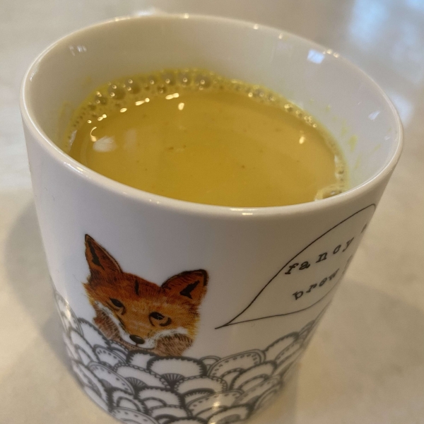 Haldi Ka Doodh (Hot Turmeric Milk)