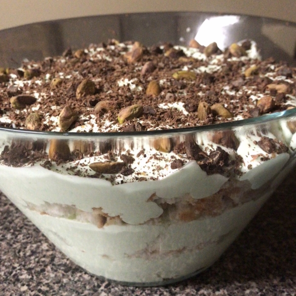 Easy Pistachio English Toffee Ice Box Cake