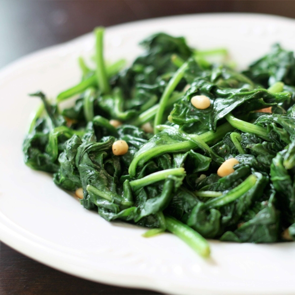 Spinach and Pine Nuts