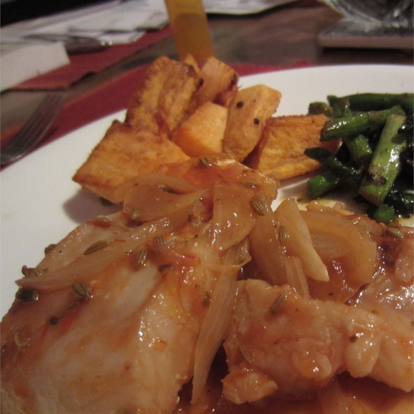 Paleo Poached Whitefish in Tomato-Fennel Broth