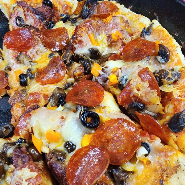 Deep-Dish Cast Iron Pizza