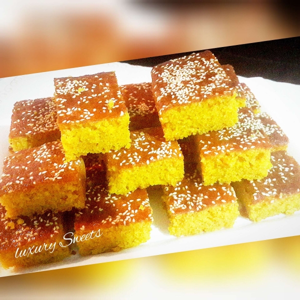 Sfoof (Lebanese Semolina Turmeric Cake)