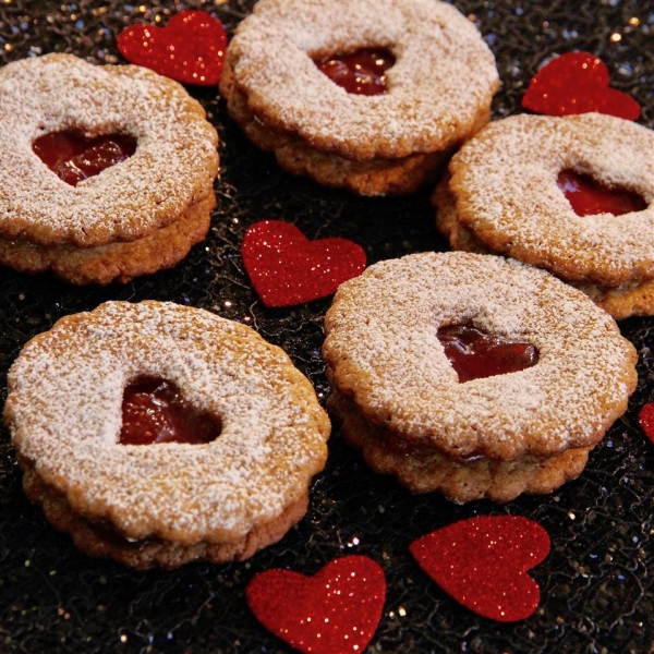 Raspberry Linzer Cookies