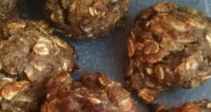 Sugar-Free Banana Oatmeal Cookies with Almonds