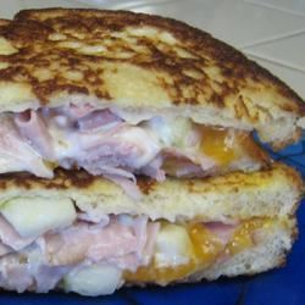 Apple Ham Grilled Cheese