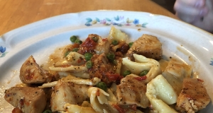 Bow-Tie Pasta With Red Pepper Sauce