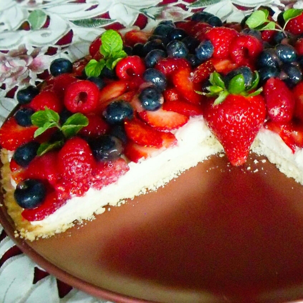 White Chocolate-Cream Cheese Fruit Tart
