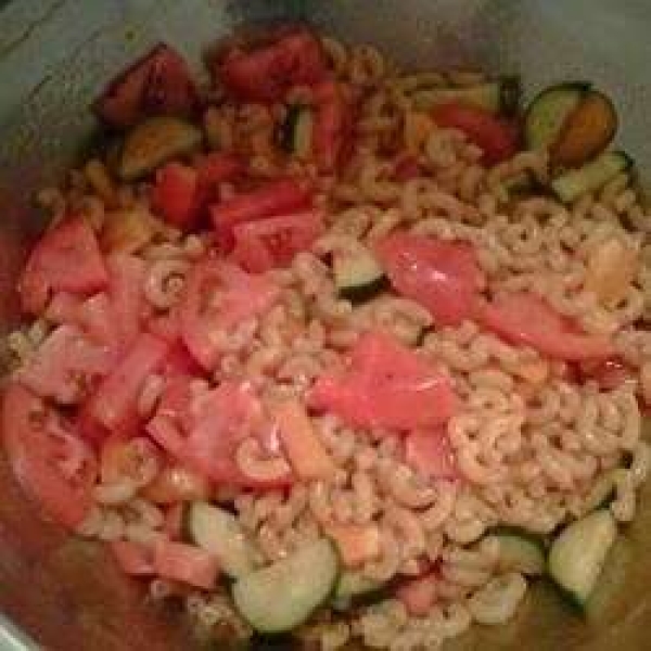 Sweet and Tangy Summer Macaroni Salad