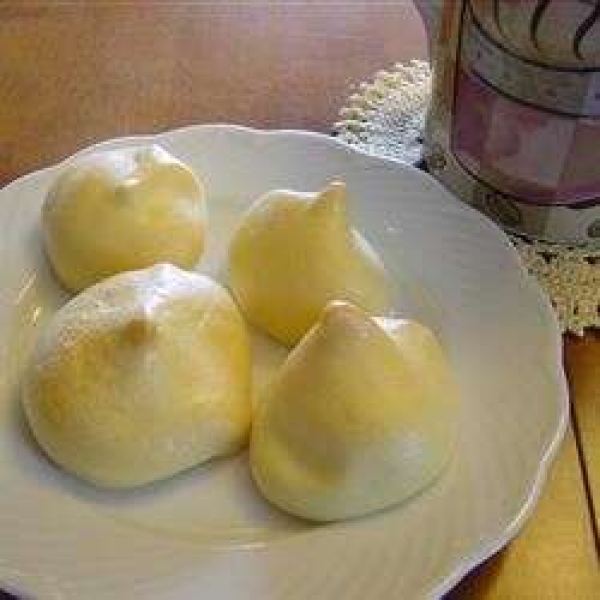 Mini Meringues
