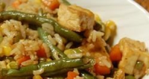 Low-Cal Vegan Asian-Style Tofu-Vegetable Stir-Fry