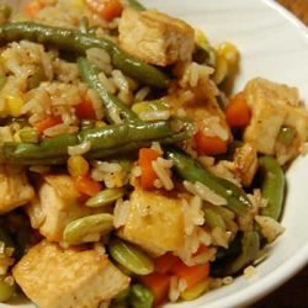 Low-Cal Vegan Asian-Style Tofu-Vegetable Stir-Fry