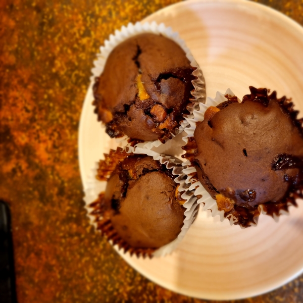 Easy White Chocolate Chip Muffins