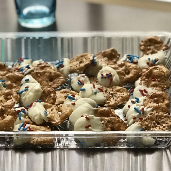 White Chocolate Pretzel Crisps® Sparklers