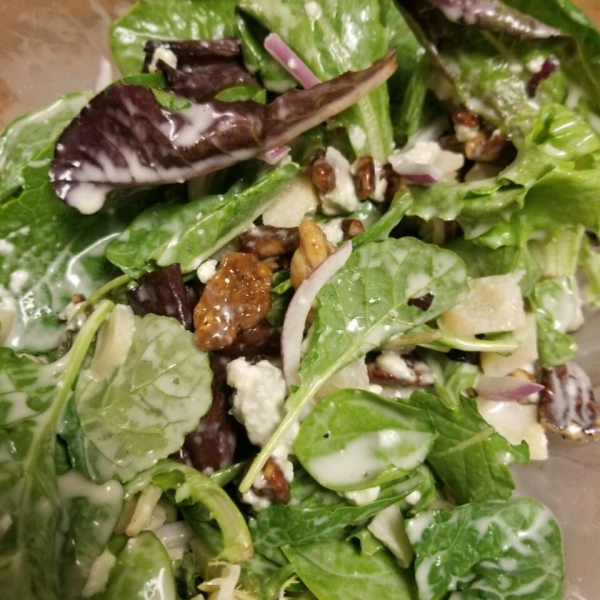 Pear and Blue Cheese Salad