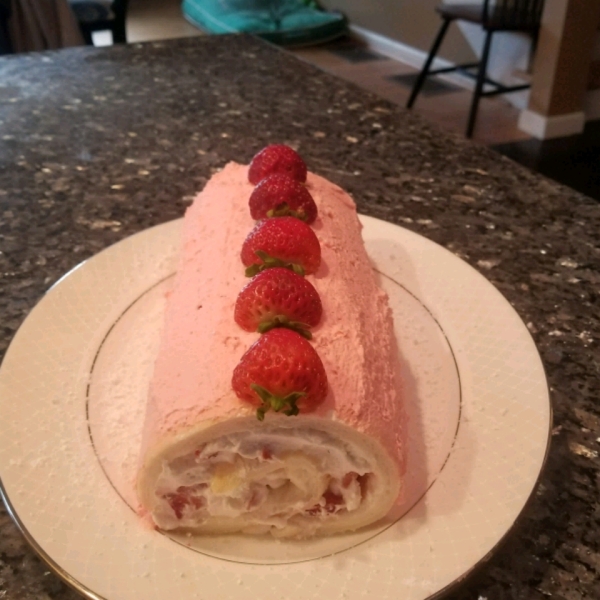 Angel Food Cake and Strawberry Cream Roll