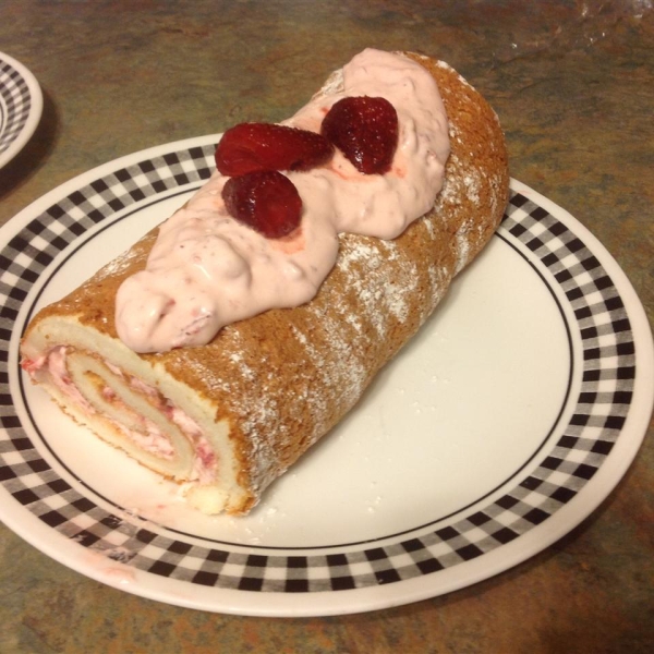 Angel Food Cake and Strawberry Cream Roll