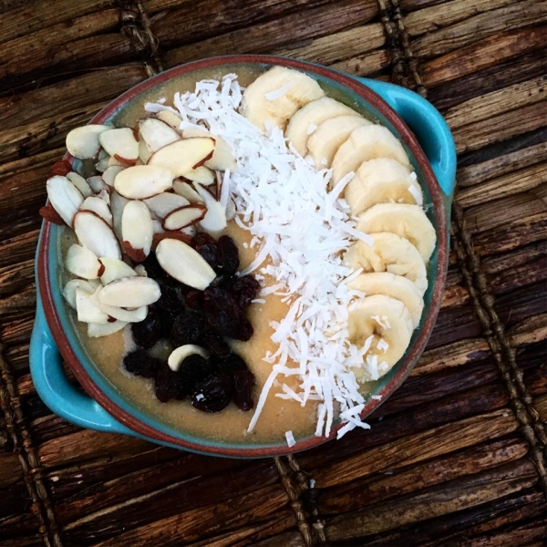 Banana Coconut Smoothie Bowl