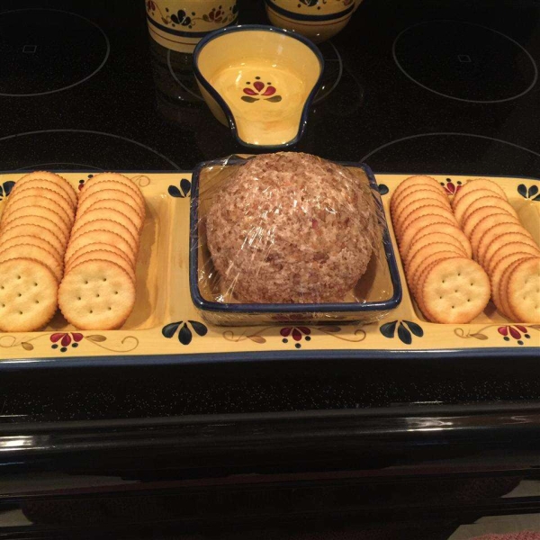 Christmas Cheese Ball