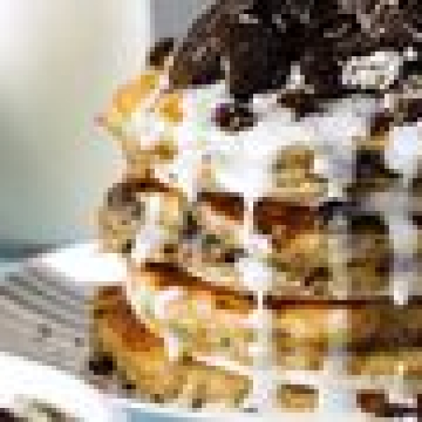 Copycat Milk 'n Cookies Pancakes