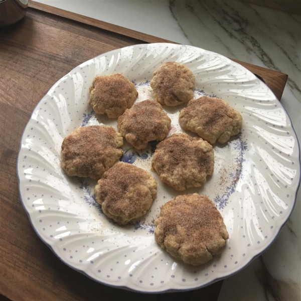 Piggies (Sugar and Cinnamon Pie Dough Cookies)
