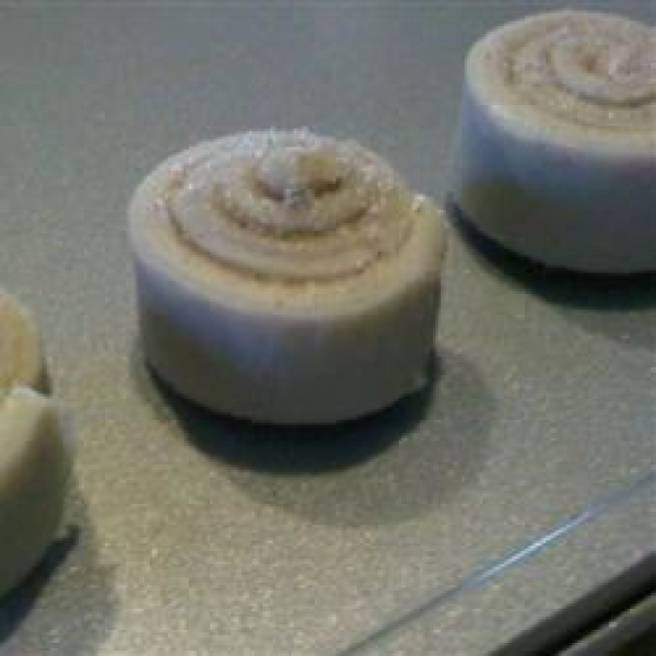 Piggies (Sugar and Cinnamon Pie Dough Cookies)