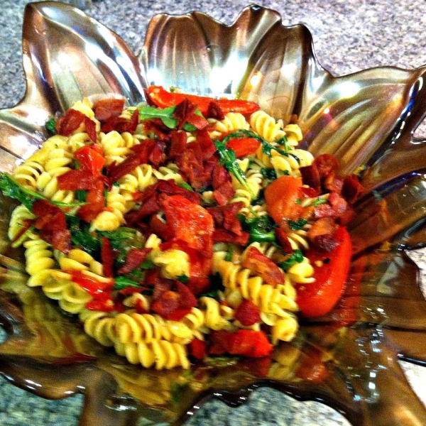 Gluten Free Rotini with Crispy Prosciutto, Pesto & Arugula