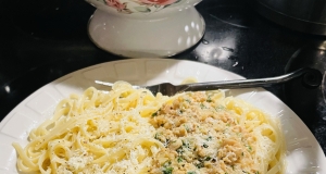 Creamy Linguine with Clam Sauce