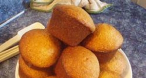 Spicy Apricot Squash Muffins
